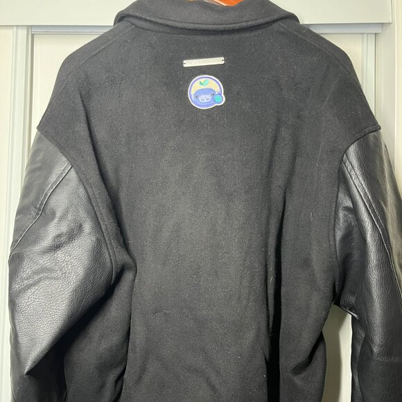 Discord High Varsity Jacket - Dark Mode - Unisex Size M - NWT- Ltd Ed Of 1000! - Picture 3 of 11